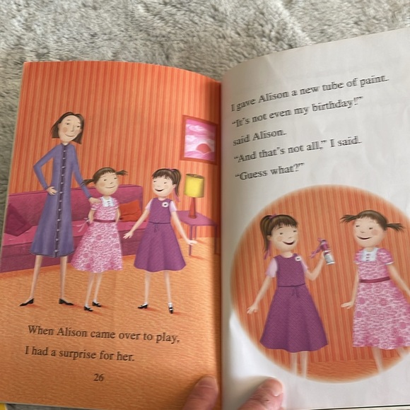 Pinkalicious I Can Read 1  3 book bundle beginning
  Readers - Picture 4 of 8